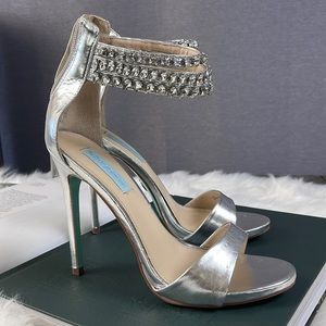 Betsy Johnson SB MARRY stiletto blue silver metallic with three rows sparkle